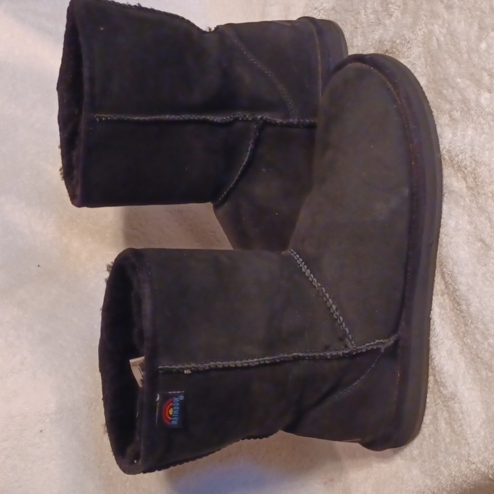Rainbow winter boots sheepskin uppers black women's size 11 Winter Boots